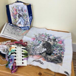 Felicia's Garden Crewel Embroidery Kit Bucilla 42070 Partly Done Vintage 1998